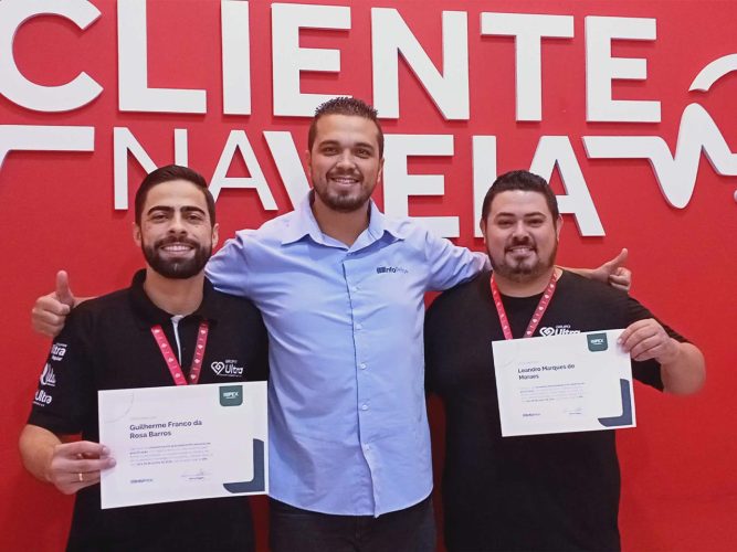 Equipe Ultra Popular, clientes da consultoria de precificação e rentabilidade da InfoPrice